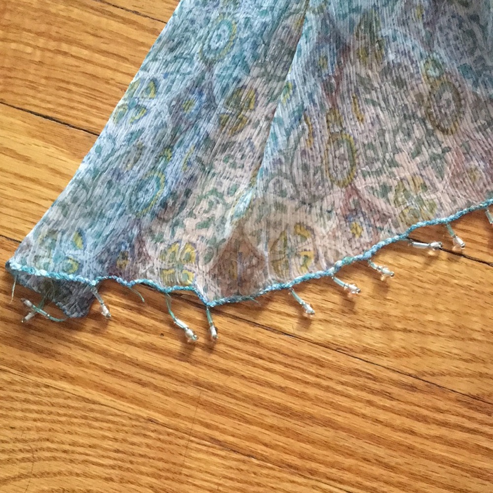 Scarf - Picture 3 of 4